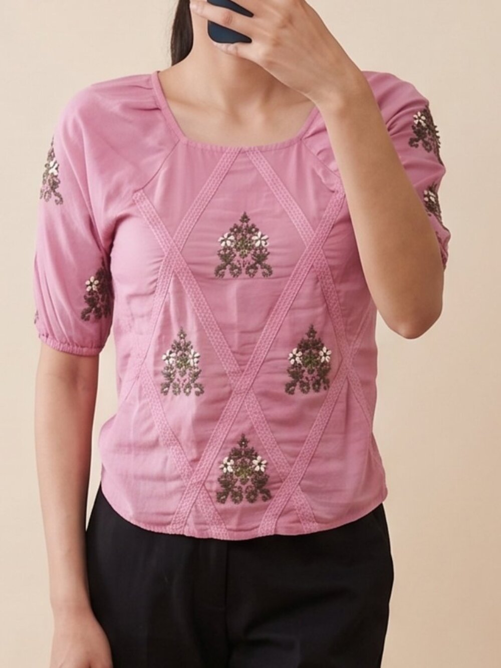 Max Pink Embroidered Peasant Blouse | Women's XS | Floral Embroidered Puff Sleev